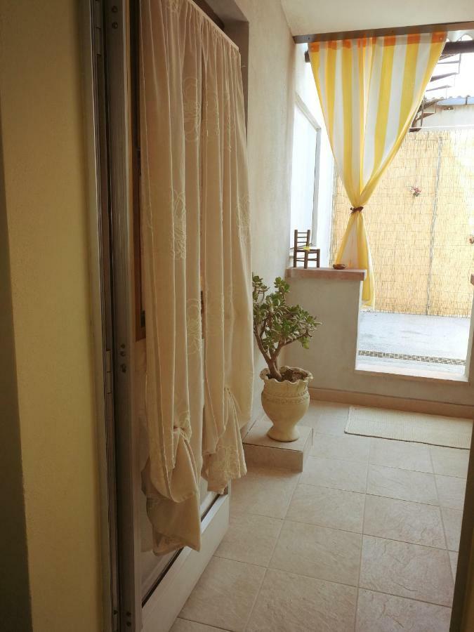 Casa Debby Villa Porto Torres Bagian luar foto