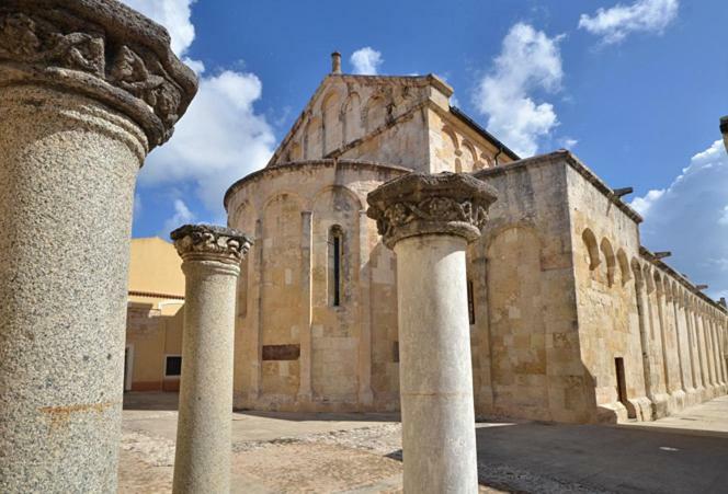 Casa Debby Villa Porto Torres Bagian luar foto
